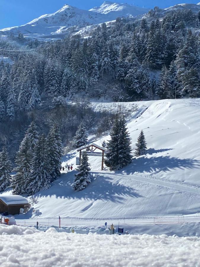 Olympie, Avec Balcon Et Vue Montagne, Aux Pieds, Meribel-mottaret Meribel